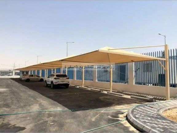 تركيب مظلات مواقف السيارات والمظلات الخارجية